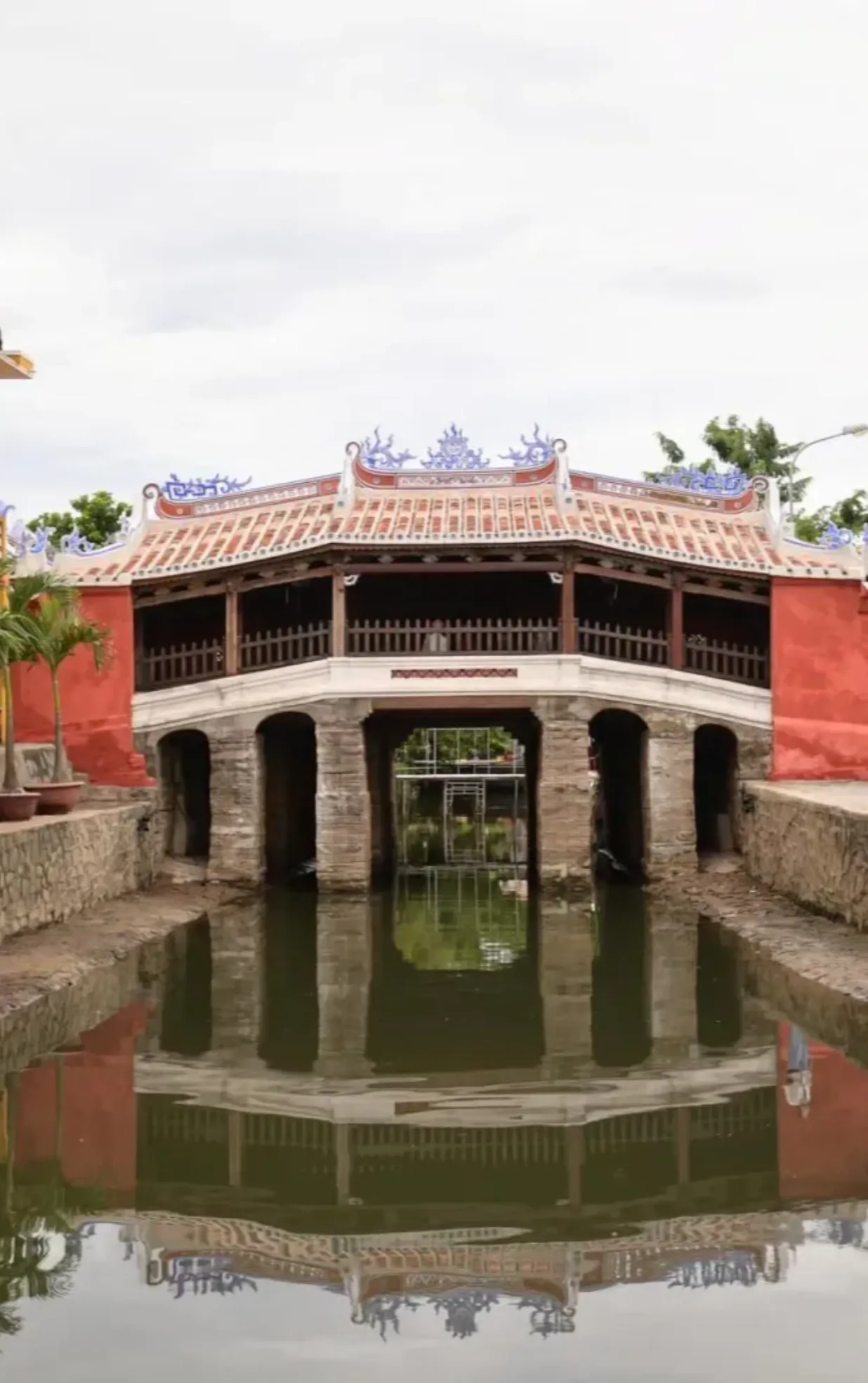Chùa Cầu