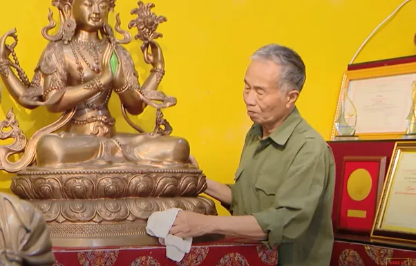 Nghệ nhân Nguyễn Văn Ứng - tinh hoa nghề đúc đồng qua đôi tay người thợ