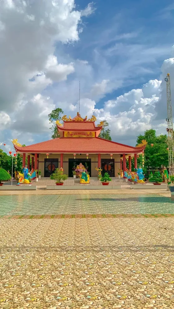 Cảnh quan tổng thể di tích Chùa Kim Quang