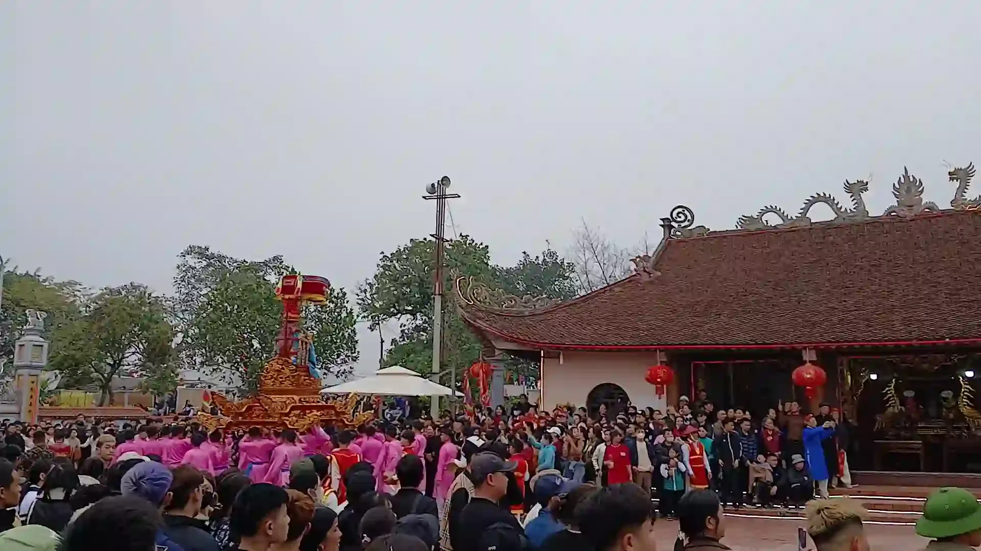 Lễ rước kiệu hội làng Thụy Dương