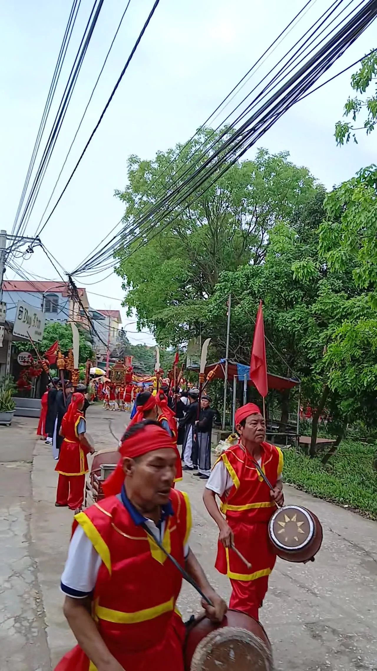 Không khí trong ngày hội truyền thống làng Cổ Hiền 