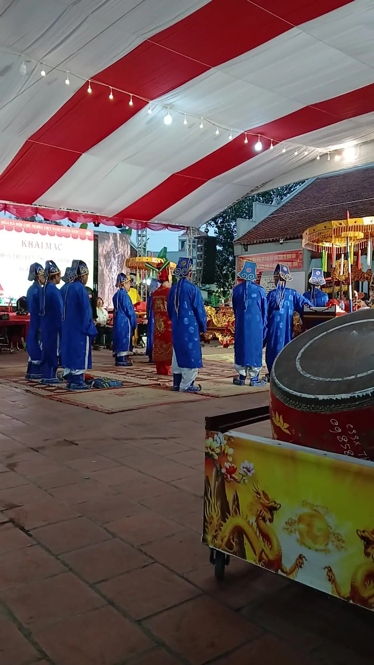 Nghi lễ Thánh trong lễ hội truyền thống làng Cổ Hiền 